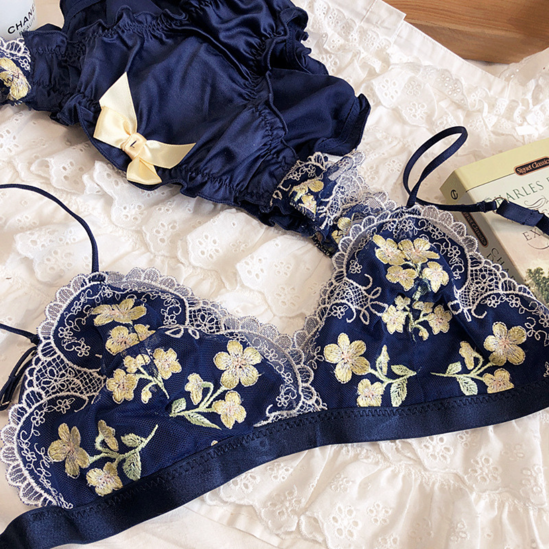 【3/20新作】フラワー刺繍レースブラレット&ショーツセット(全3色) 0206NA0325:刺繍 レース ナイトブラ