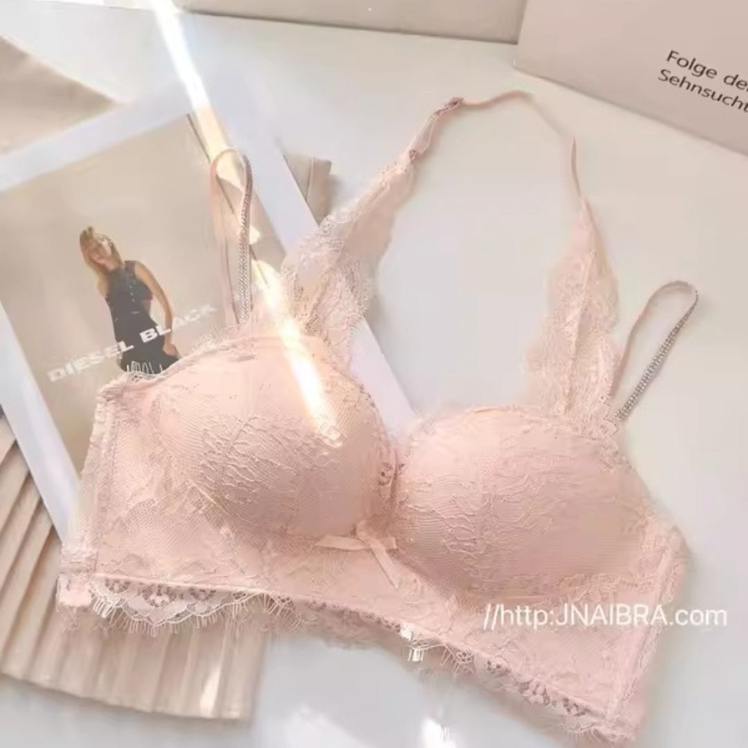 【11/13新作】レースブリリアントブラ＆ショーツセット(全3色):ホルターネック　盛れる　低めのバックデザイン