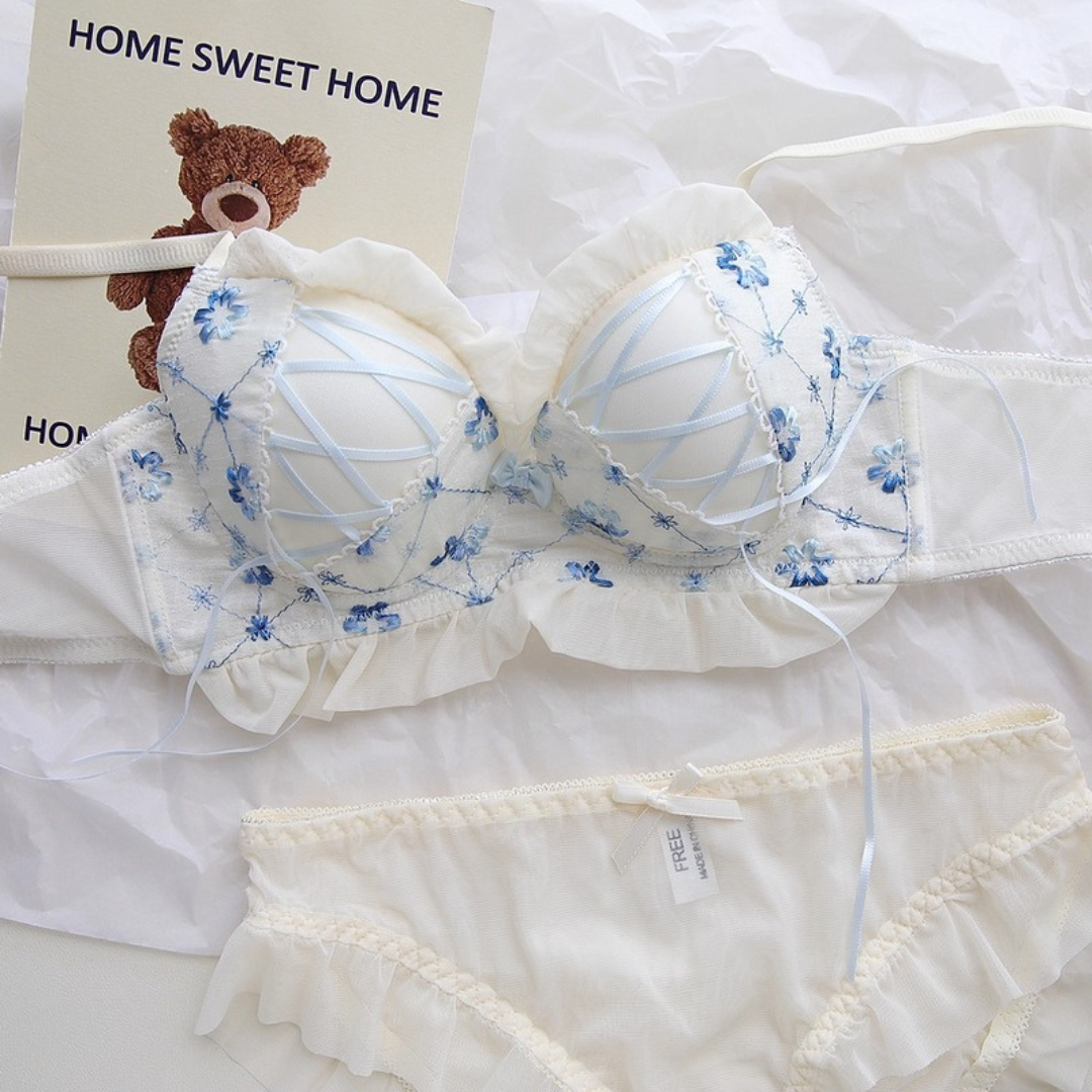 【11/13新作】ベリースイートフラワーブラ＆ショーツセット(全2色):半カップ　ソフトチュール　丸カップ