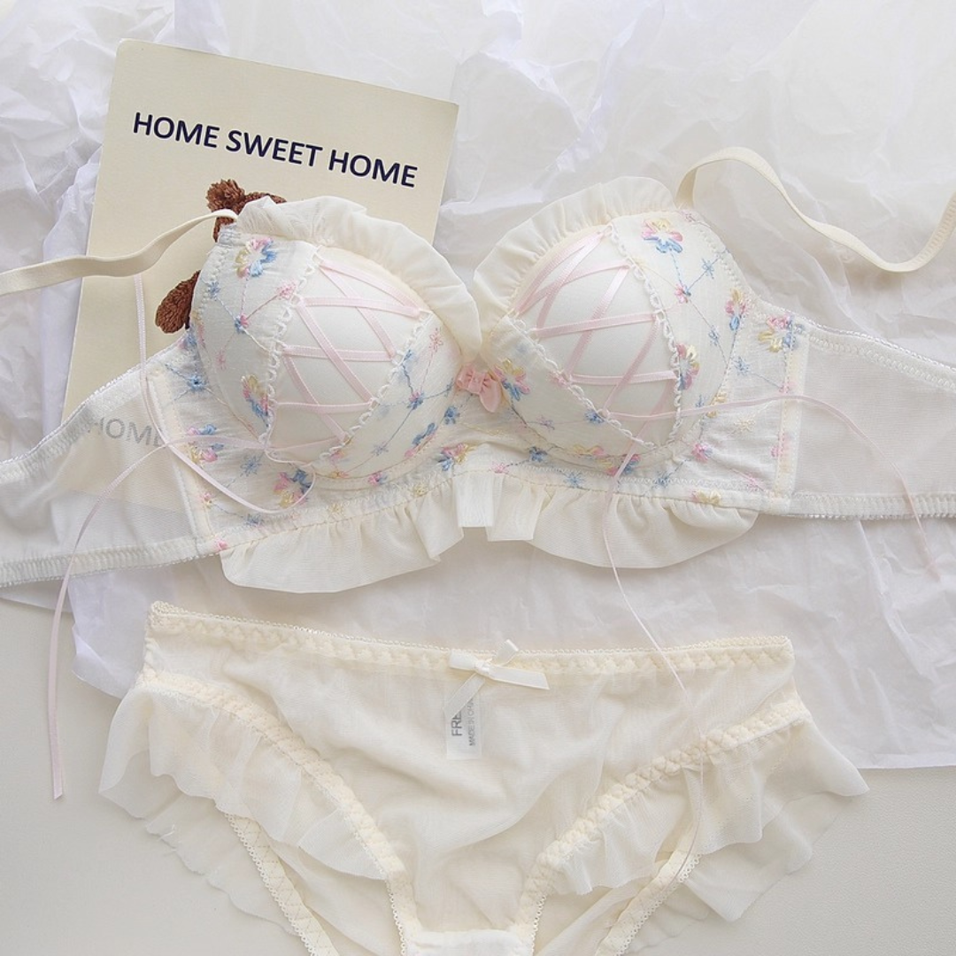 【11/13新作】ベリースイートフラワーブラ＆ショーツセット(全2色):半カップ　ソフトチュール　丸カップ